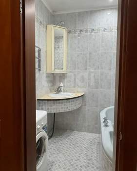 2-к квартира, вторичка, 65м2, 7/9 этаж