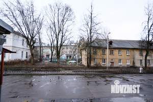 4-к квартира, вторичка, 166м2, 1/5 этаж