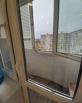 4-к квартира, вторичка, 96м2, 9/10 этаж