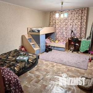 2-к квартира, вторичка, 65м2, 1/9 этаж