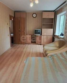 3-к квартира, вторичка, 61м2, 3/5 этаж
