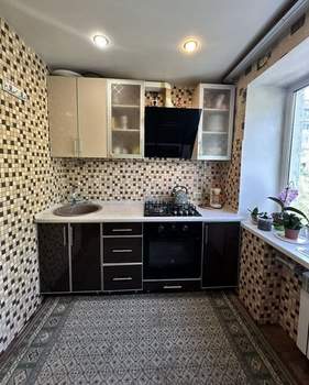 3-к квартира, вторичка, 58м2, 5/5 этаж