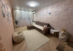 2-к квартира, вторичка, 43м2, 1/5 этаж