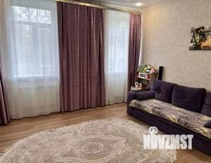 2-к квартира, вторичка, 60м2, 1/3 этаж