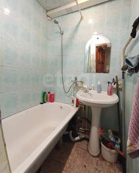 3-к квартира, вторичка, 61м2, 3/5 этаж