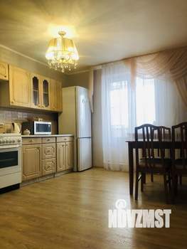 3-к квартира, вторичка, 94м2, 2/10 этаж