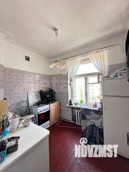 2-к квартира, вторичка, 50м2, 5/5 этаж