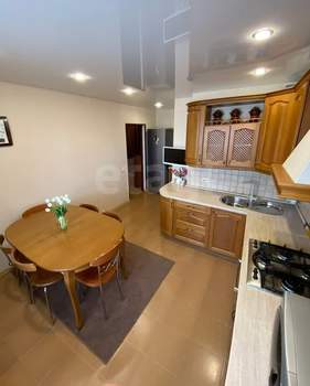 3-к квартира, вторичка, 75м2, 8/10 этаж