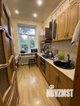 2-к квартира, вторичка, 52м2, 1/4 этаж