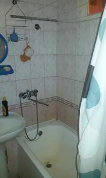 2-к квартира, вторичка, 44м2, 1/5 этаж