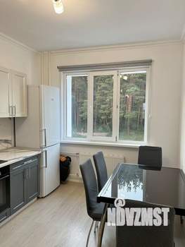 2-к квартира, вторичка, 57м2, 3/17 этаж