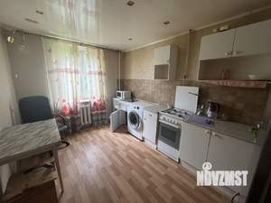 2-к квартира, вторичка, 63м2, 1/5 этаж
