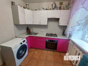 4-к квартира, вторичка, 70м2, 2/2 этаж