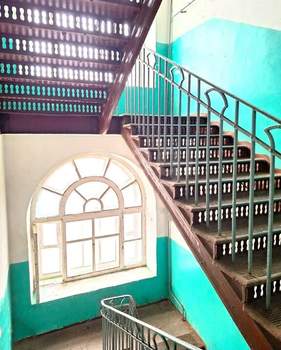 4-к квартира, вторичка, 99м2, 2/5 этаж