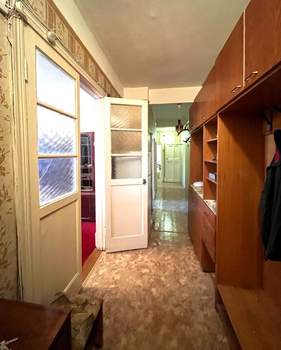 3-к квартира, вторичка, 74м2, 2/5 этаж