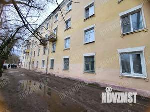 2-к квартира, вторичка, 47м2, 1/4 этаж