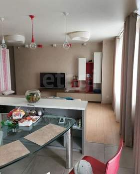 2-к квартира, вторичка, 70м2, 5/10 этаж