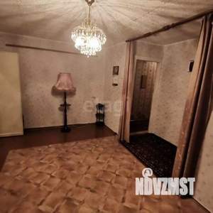 2-к квартира, вторичка, 44м2, 1/4 этаж