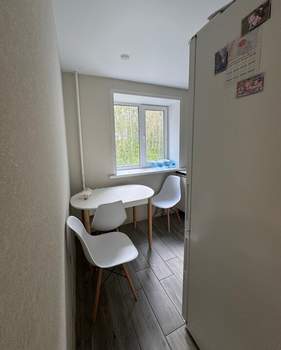 2-к квартира, вторичка, 42м2, 3/4 этаж
