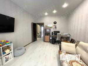 2-к квартира, вторичка, 71м2, 9/17 этаж