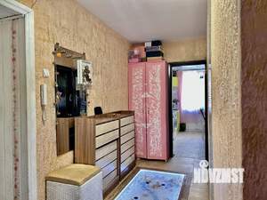 3-к квартира, вторичка, 62м2, 1/9 этаж