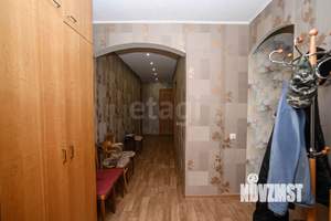 3-к квартира, вторичка, 70м2, 9/9 этаж