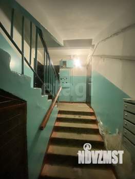 3-к квартира, вторичка, 61м2, 1/5 этаж