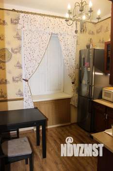 2-к квартира, вторичка, 52м2, 1/4 этаж