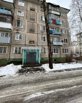 2-к квартира, вторичка, 48м2, 3/5 этаж