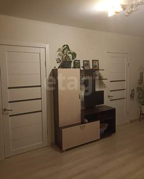 3-к квартира, вторичка, 61м2, 3/5 этаж