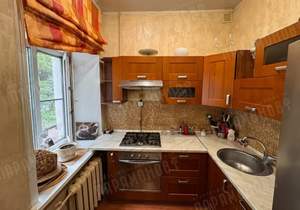 3-к квартира, вторичка, 56м2, 1/2 этаж