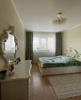 3-к квартира, вторичка, 62м2, 5/5 этаж