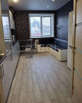 1-к квартира, вторичка, 47м2, 1/4 этаж