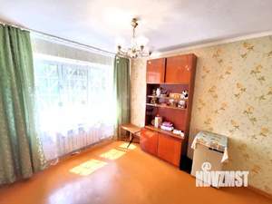 2-к квартира, вторичка, 54м2, 1/5 этаж