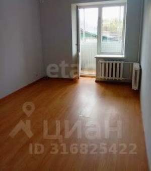 2-к квартира, вторичка, 60м2, 1/9 этаж