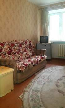 2-к квартира, вторичка, 44м2, 1/5 этаж