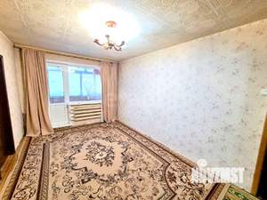 4-к квартира, вторичка, 64м2, 5/5 этаж