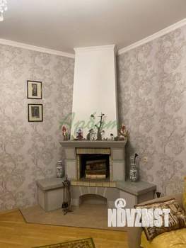 4-к квартира, вторичка, 180м2, 9/10 этаж