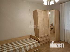 2-к квартира, вторичка, 49м2, 1/4 этаж