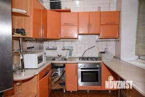 3-к квартира, вторичка, 55м2, 1/4 этаж