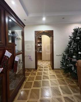 5-к квартира, вторичка, 133м2, 3/11 этаж