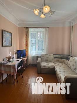 2-к квартира, вторичка, 42м2, 1/2 этаж