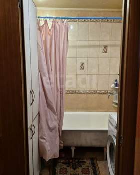 3-к квартира, вторичка, 60м2, 1/5 этаж