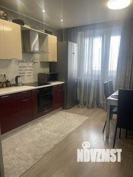 2-к квартира, вторичка, 63м2, 12/18 этаж