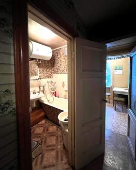 3-к квартира, вторичка, 57м2, 2/4 этаж