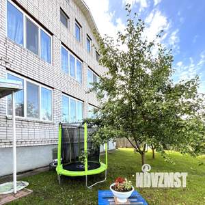 4-к квартира, вторичка, 109м2, 1/3 этаж