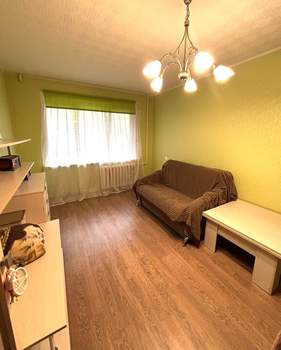 2-к квартира, вторичка, 49м2, 1/5 этаж