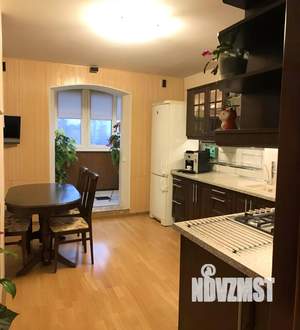 2-к квартира, вторичка, 73м2, 3/5 этаж