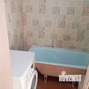 2-к квартира, вторичка, 50м2, 9/9 этаж