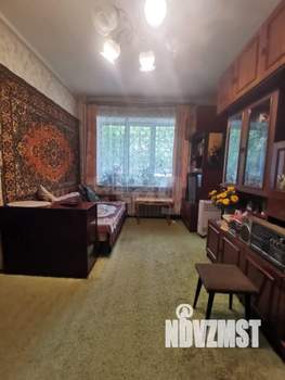 2-к квартира, вторичка, 41м2, 1/4 этаж